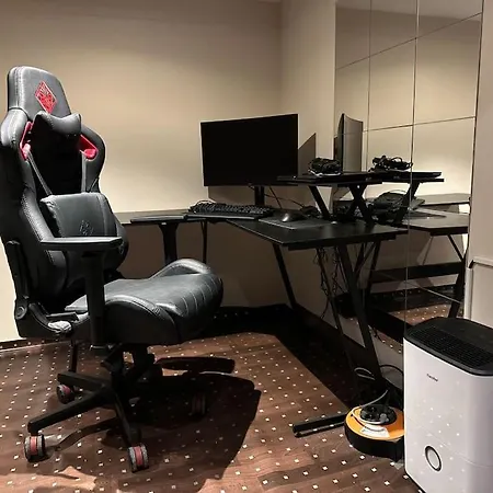 2-zimmer Mit Gym/office Apartment